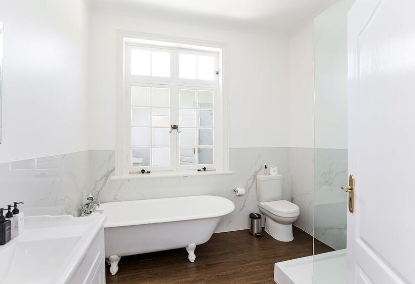 디럭스 룸, River Manor Boutique Hotel By The Living Journey Collection