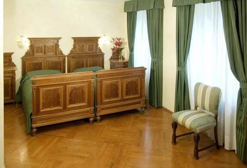 Superior-huone, Roma Prague