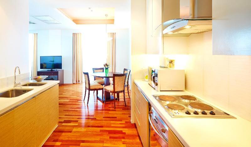 اتاق استاندارد, The Duchess