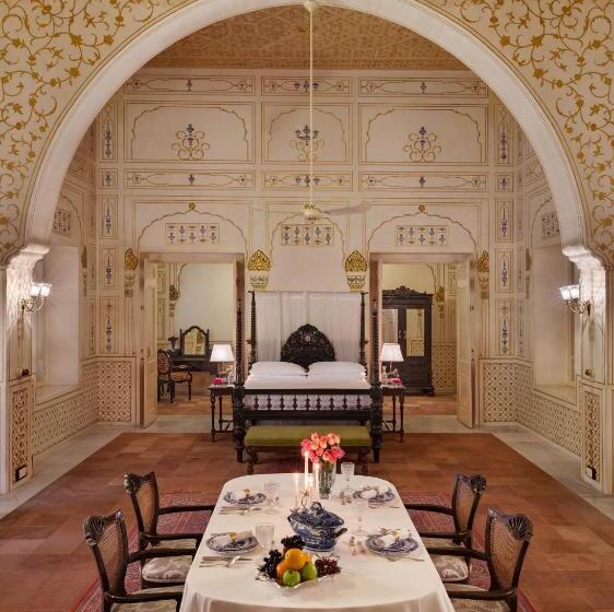 Президентский Люкс, The Laxmi Niwas Palace