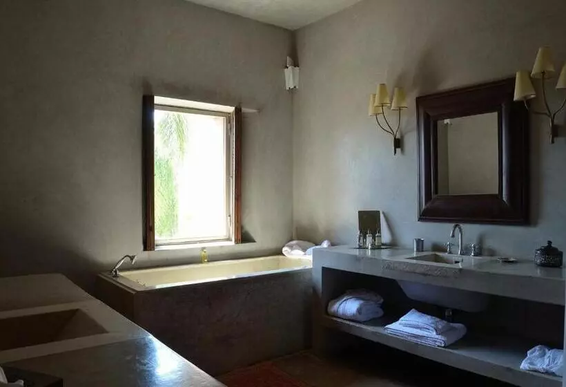 Suite with Terrace, Ksar Char Bagh Small Luxury Hotels
