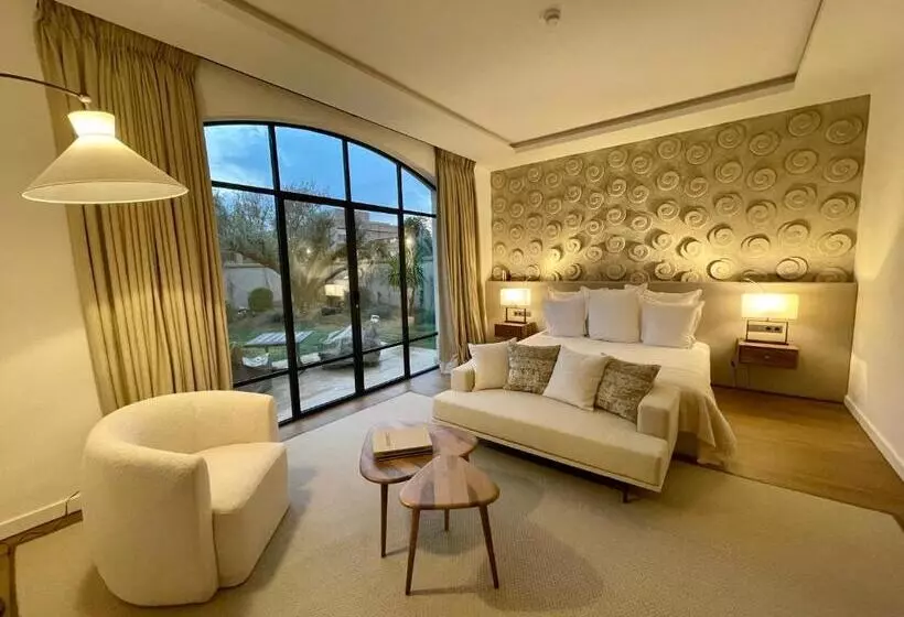 سوییت لوکس, Ksar Char Bagh Small Luxury Hotels