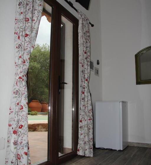 חדר סטנדרט עם מיטת קינג, Almà