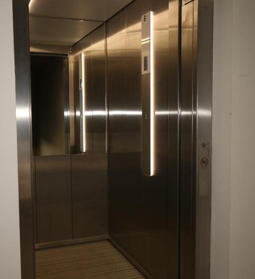 침실 2개 아파트, Campus Apartments