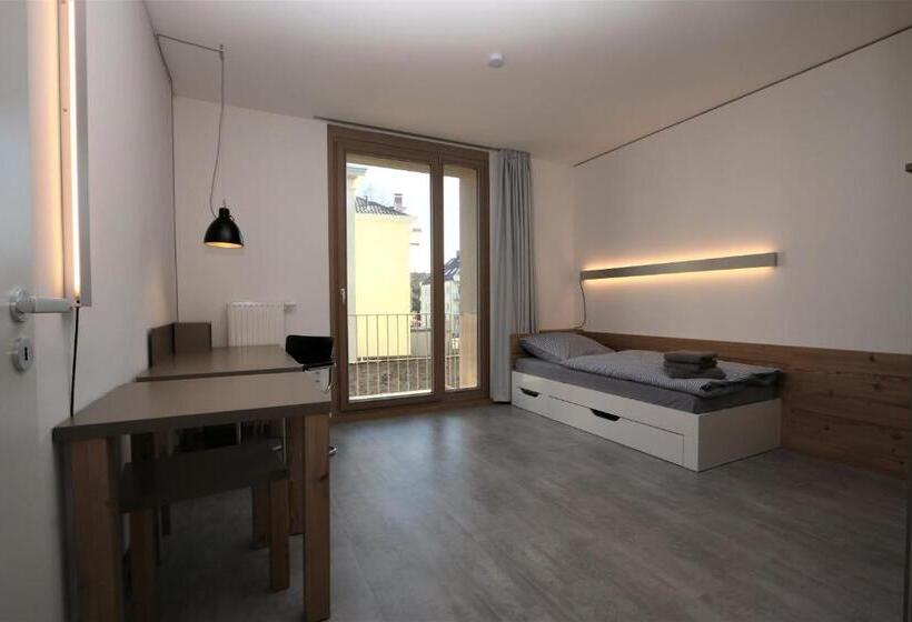Апартаменты 2 Спальни, Campus Apartments