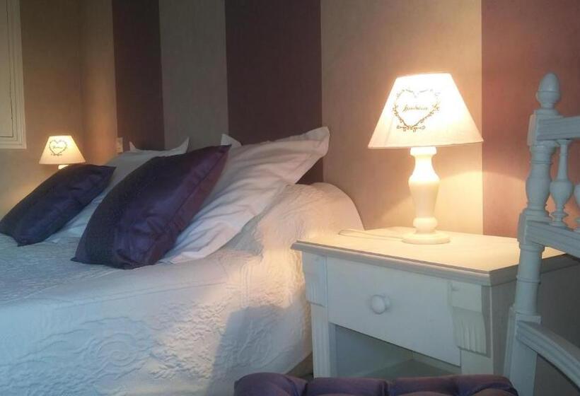 Дом 3 Спальни, Manoir De Vilaines