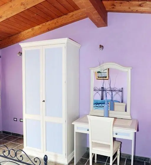 Camera Standard, Trasicca B&b