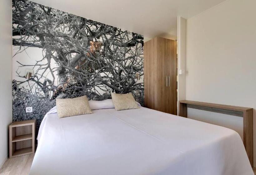 ３ベッドルームスタンダードバンガロー, Camping & Resort Sangulí Salou