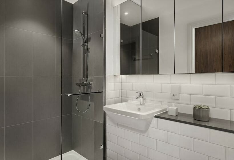 标准工作室, Citadines Islington London