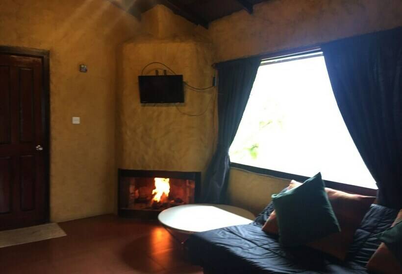 스탠다드 트리플 룸, Misty Mountain Villas