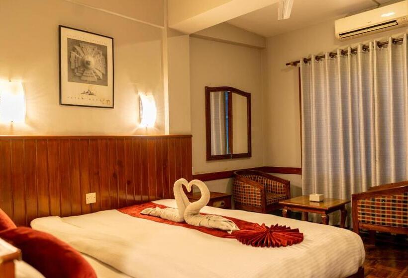 اتاق لوکس, Mystic Homes