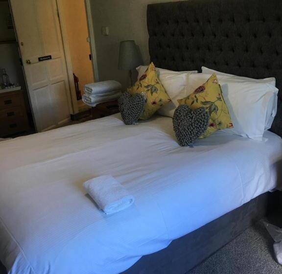 ガーデンビュースイート, Old School House