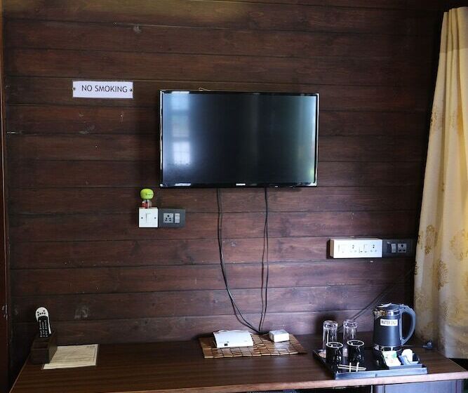 1 Sovrums Hus, Three Hills Coorg