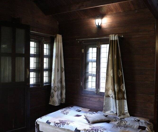 1 Sovrums Hus, Three Hills Coorg