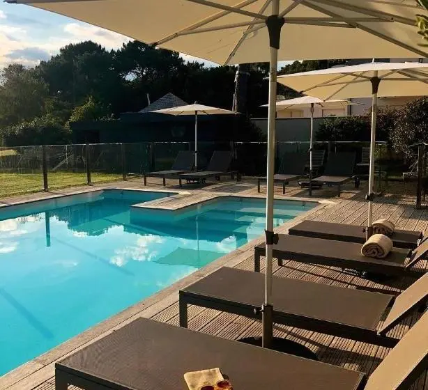 آپارتمان 1 خوابه با چشم‌انداز استخر, Villa Mané Lann Maison D Hôtes & Spa
