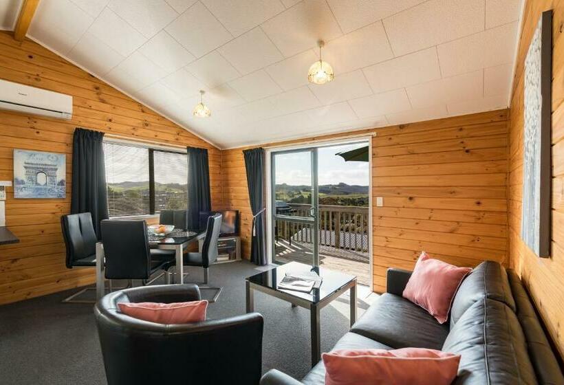 Дом 2 Спальни, Sunseeker Cottages Motel
