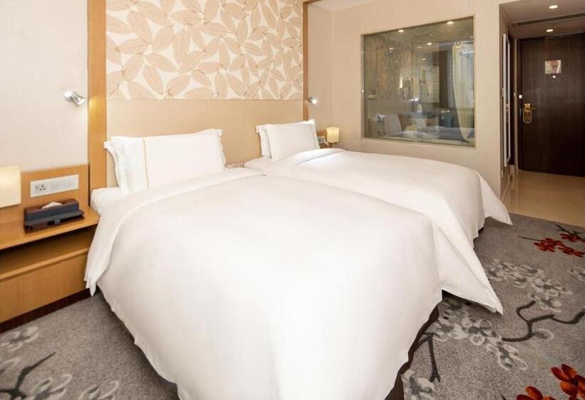 Номер Комфорт, China Mayors Plaza Free Shuttle Between Hotel And Exhibition Center & Exhibitor Registration Count