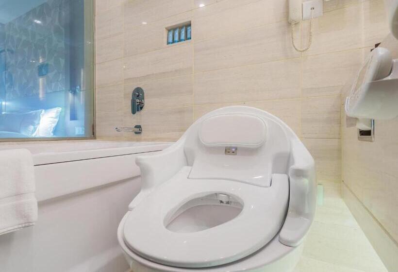 Номер Executive, China Mayors Plaza Free Shuttle Between Hotel And Exhibition Center & Exhibitor Registration Count