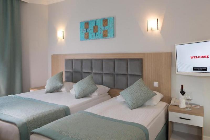 استودیوی استاندارد, Adonis