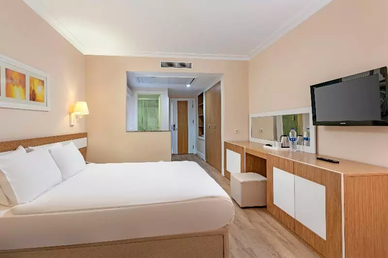 Standard Room Side Sea View
