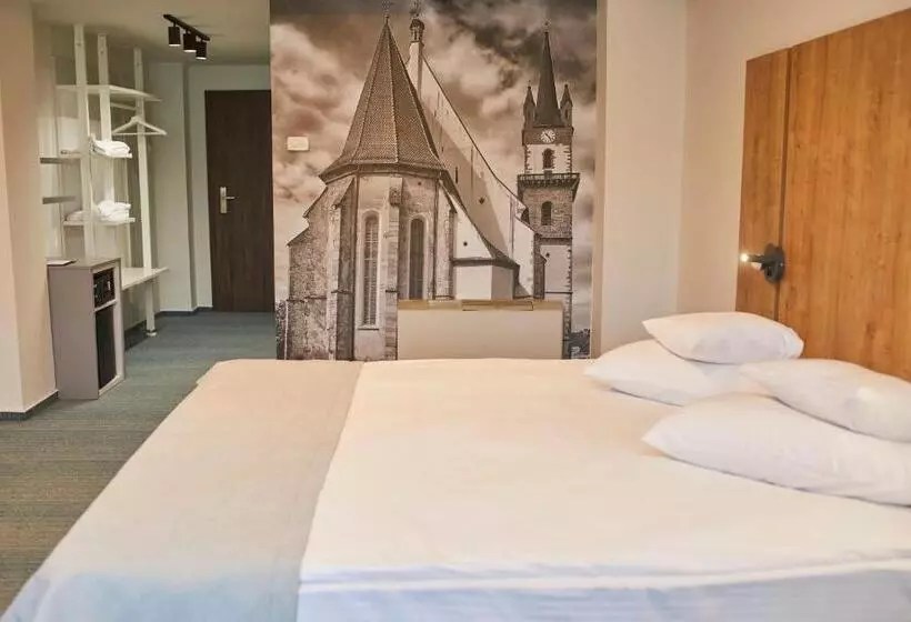 デラックスルーム, Bistrita
