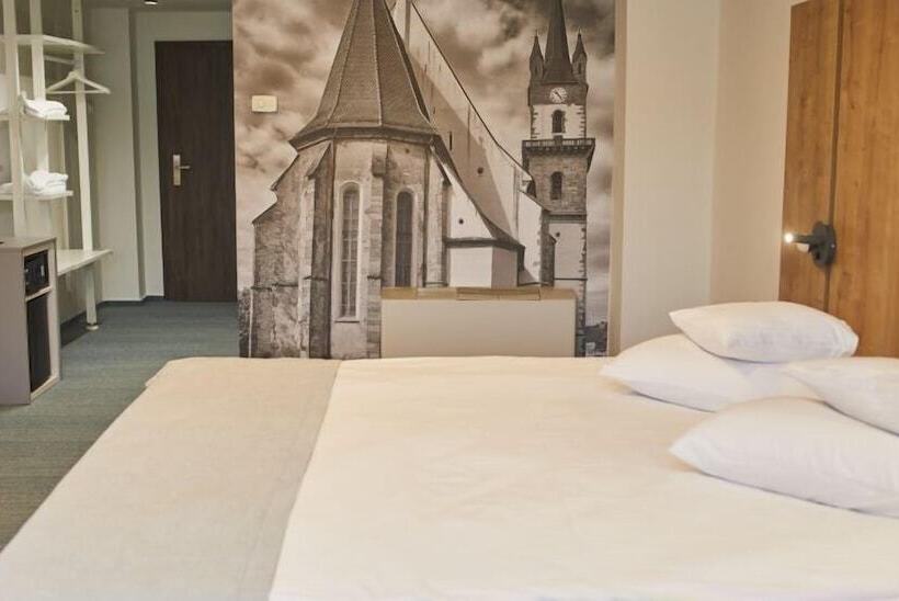 اتاق لوکس, Bistrita