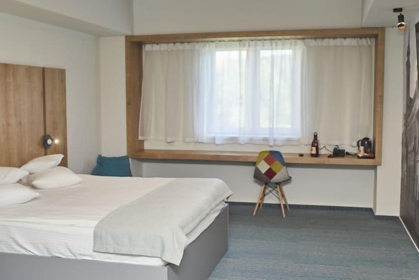 Номер Deluxe, Bistrita