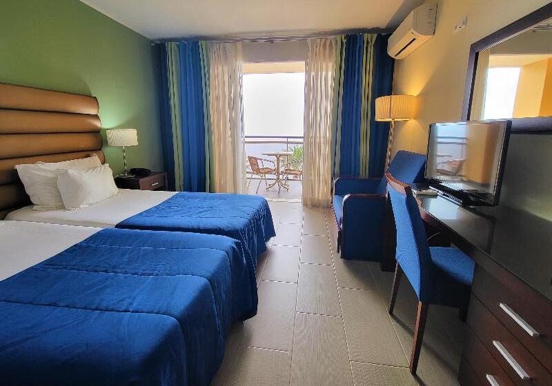 스탠다드 싱글 룸 바다 전망, Cais Da Oliveira