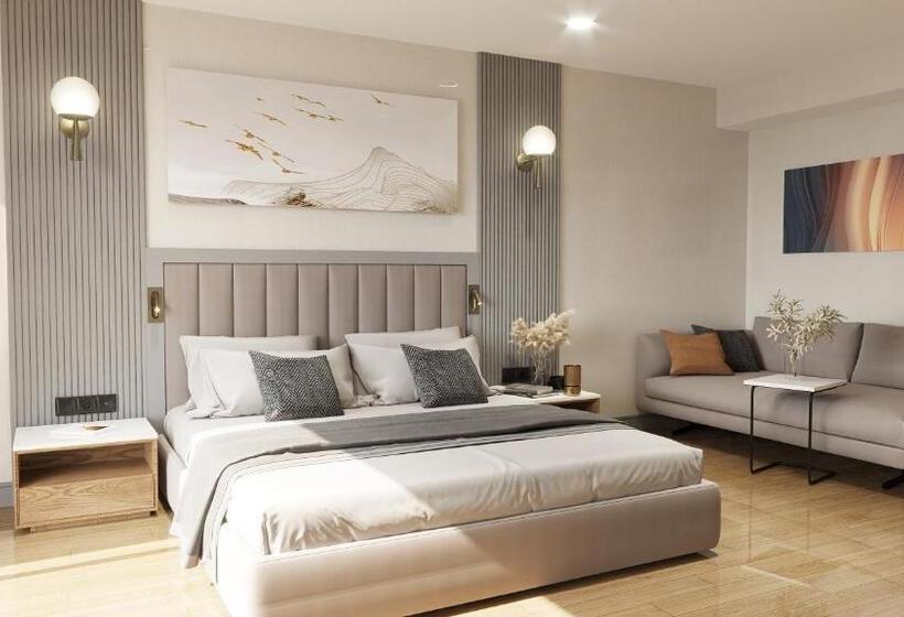 Superior swim-up room, Dobedan World Palace