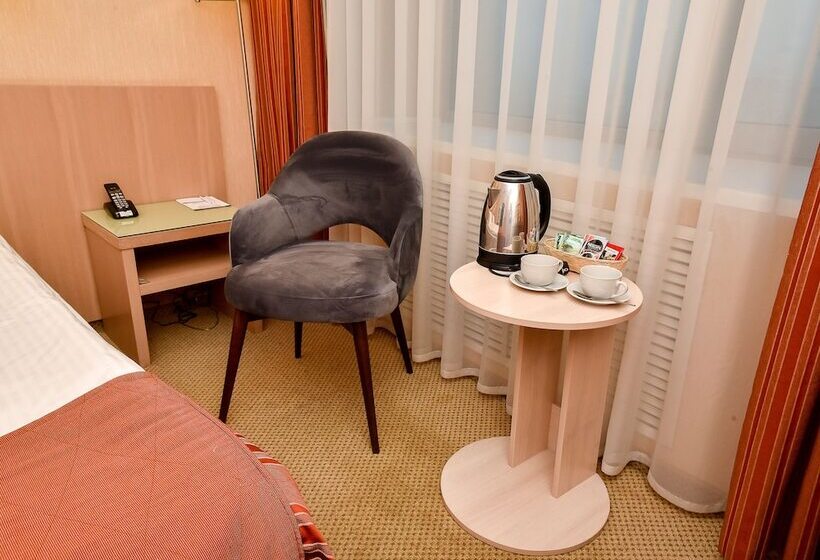 スタンダードルーム, Don Plaza Congress