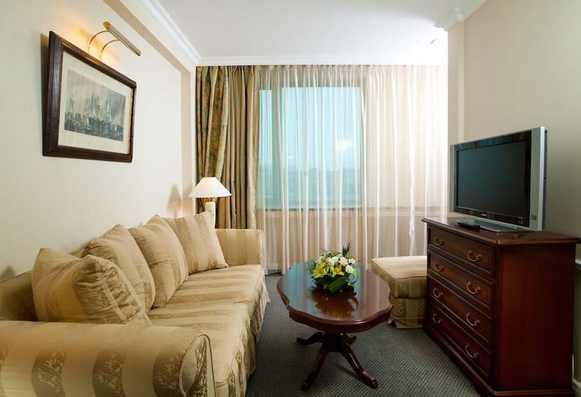 プレジデントスイートルーム, Don Plaza Congress