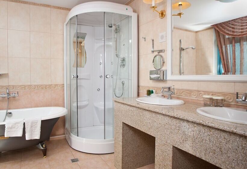 プレジデントスイートルーム, Don Plaza Congress