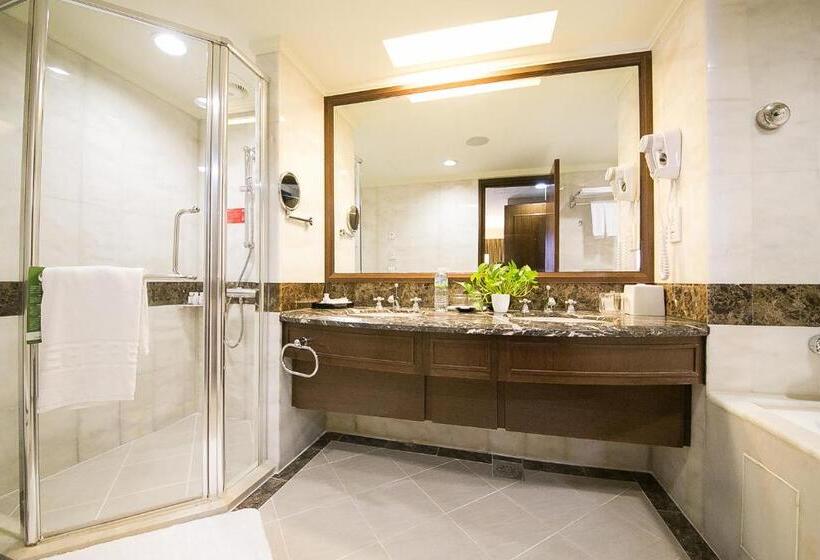 سوییت سوپریور, Evergreen Plaza Hotel Tainan