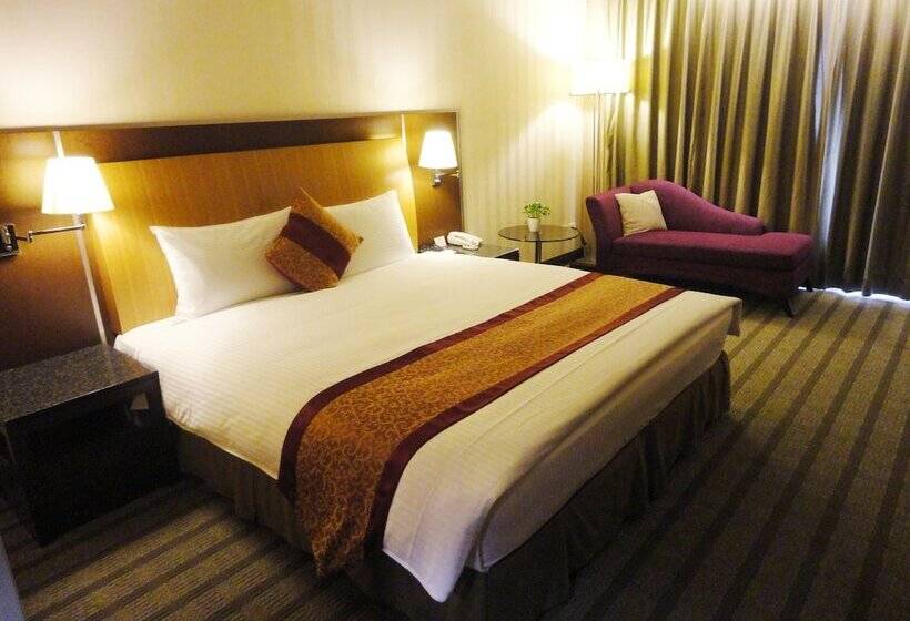 سوییت خانوادگی, Evergreen Plaza Hotel   Tainan