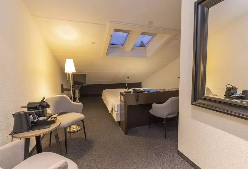 Basic Room, Fletcher Hotel Jan Van Scorel