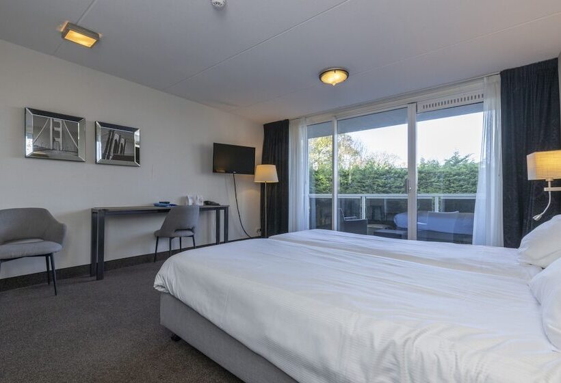 חדר סטנדרט מותאם לאדם עם מוגבלויות, Fletcher Hotel Jan Van Scorel