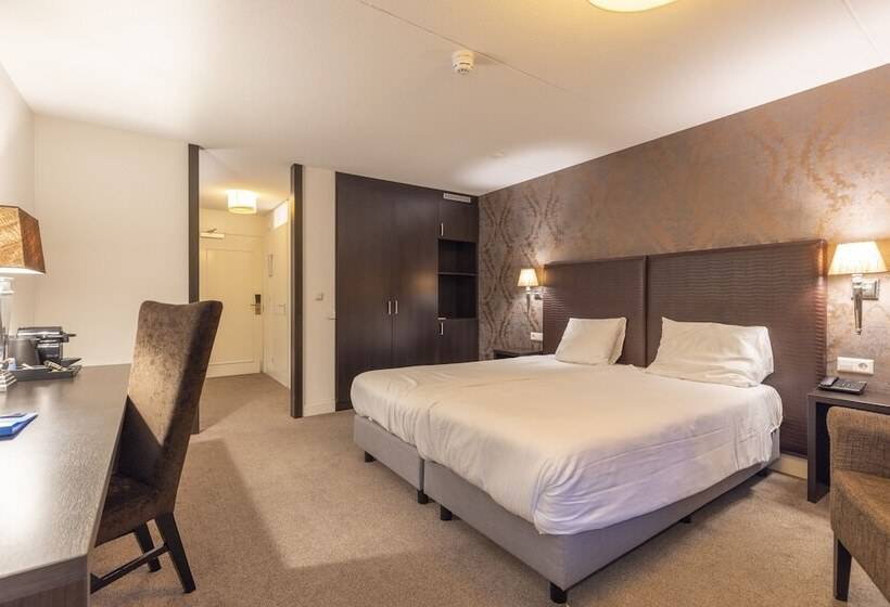 Deluxe Room, Fletcher Hotel Jan Van Scorel