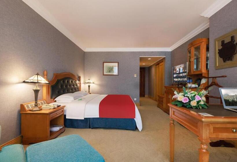 Номер Executive Кровать Кинг, Grand Noble Hotel Dongguan