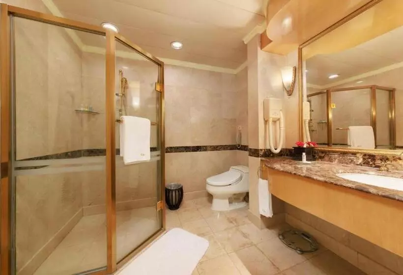 Executive Room King Size Bed, Grand Noble Hotel Dongguan