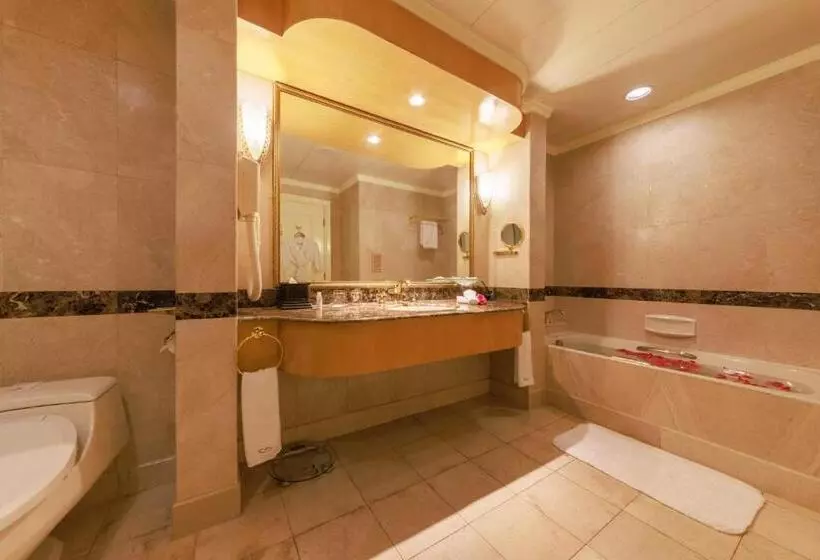 Deluxe Suite, Grand Noble Hotel Dongguan