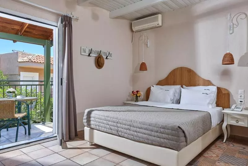 استودیوی پریمیوم, Marni Village