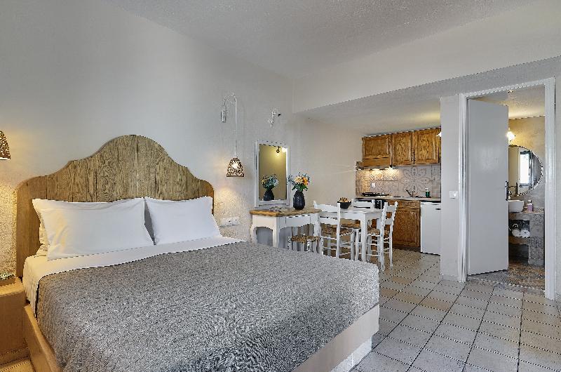 スーペリアスタジオ, Marni Village