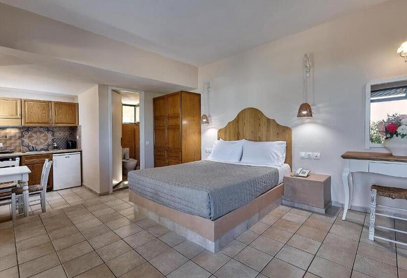 プレミアムスタジオ, Marni Village