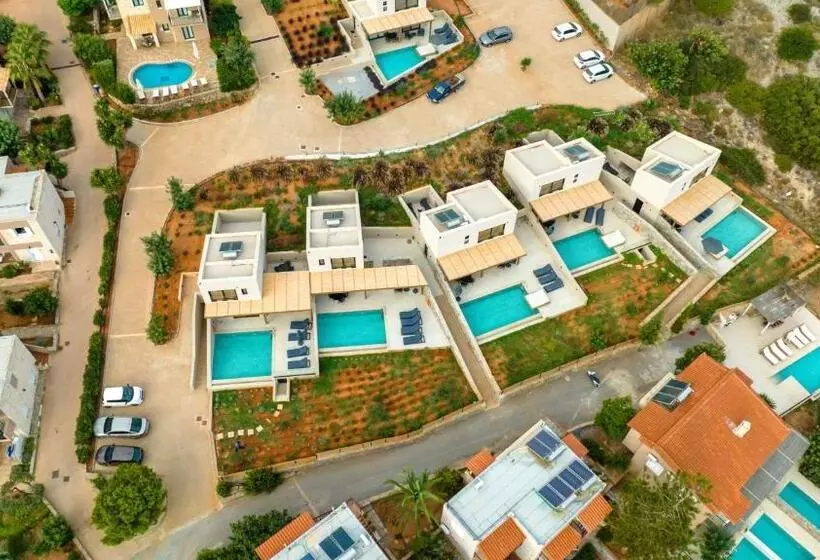 2 Bedroom Deluxe Villa with Pool, Marni Village