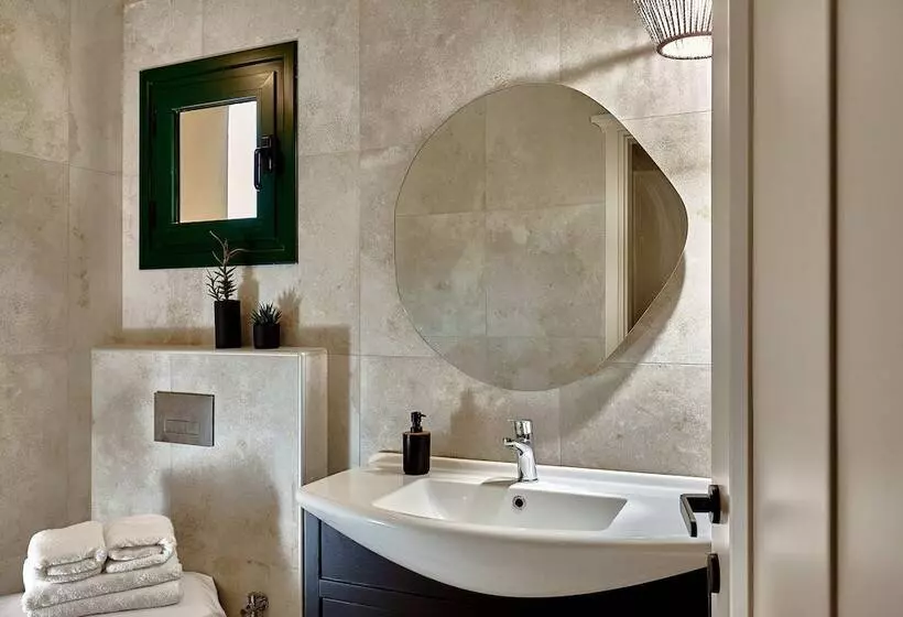 ویلای یک اتاق خوابه با استخر شنا, Marni Village