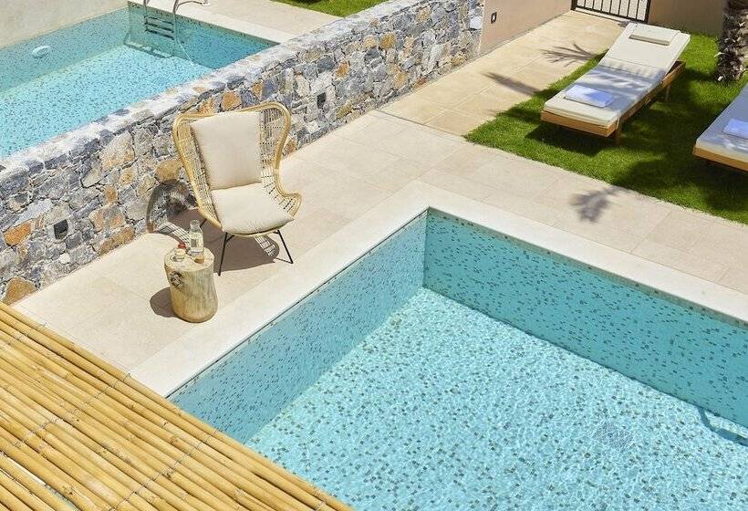 スタンダードスタジオ, Marni Village