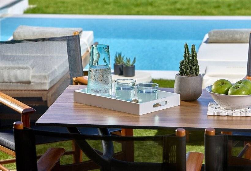 ドゥプレックスルーム, Marni Village