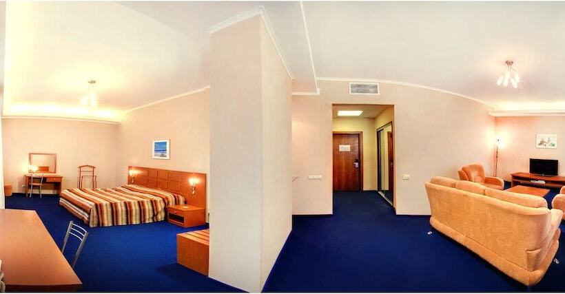 스탠다드 룸, Novinka