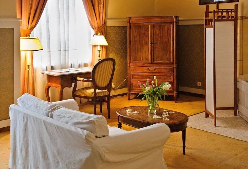 프리미엄 룸, Paszkowka Palace