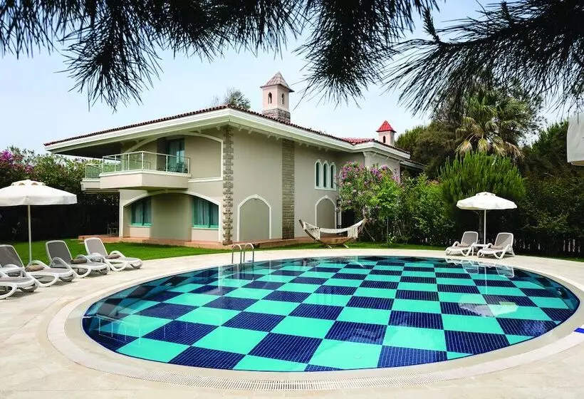 ویلای یک اتاق خوابه با استخر شنا, Sirene Belek